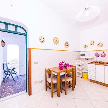 Portysud Villa Липари Екстериор снимка